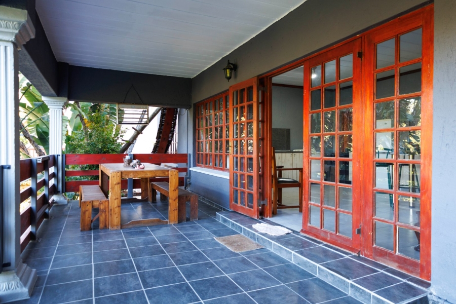 5 Bedroom Property for Sale in Schoemansville North West